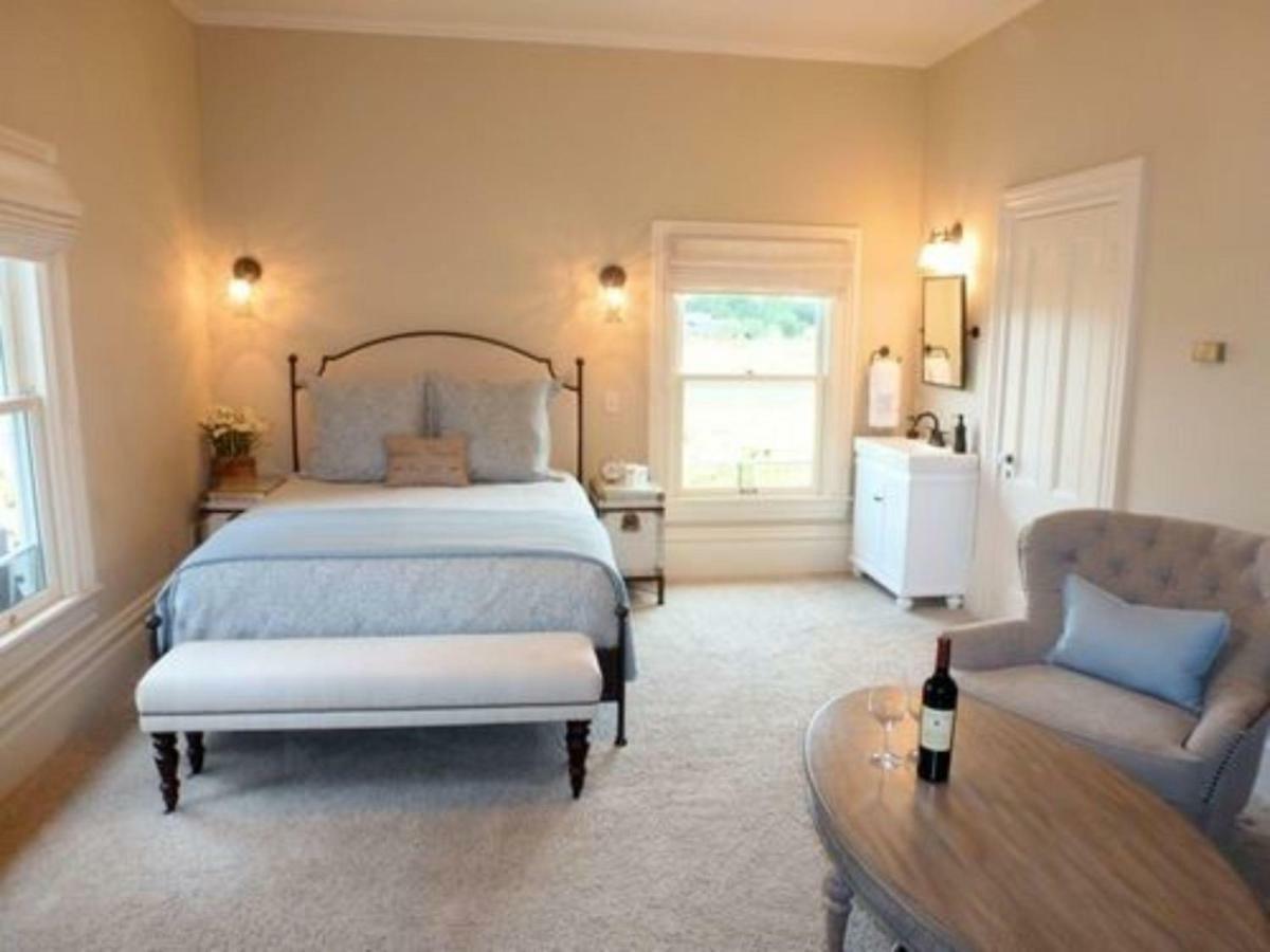 Inn At Salvestrin St. Helena Esterno foto
