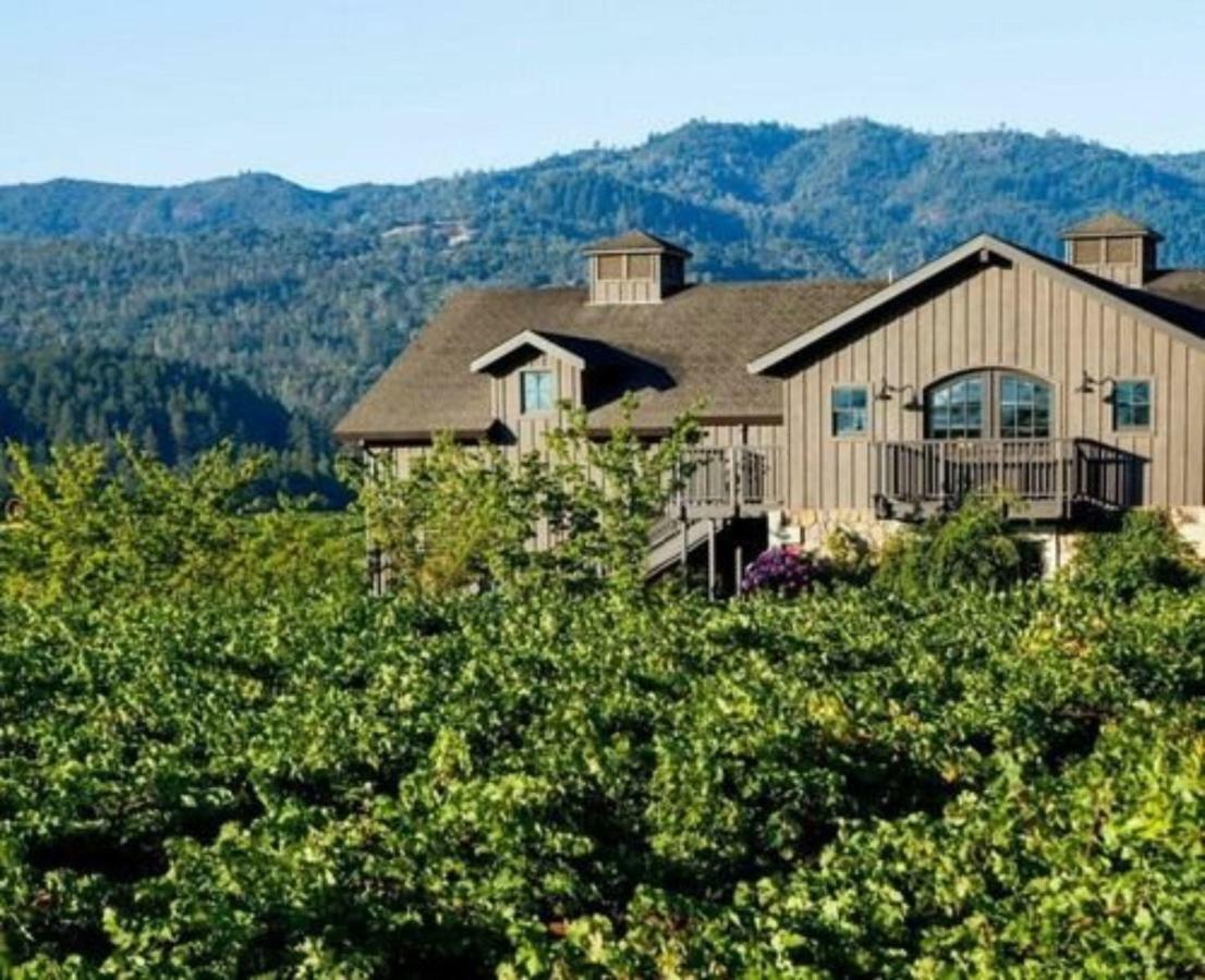 Inn At Salvestrin St. Helena Esterno foto